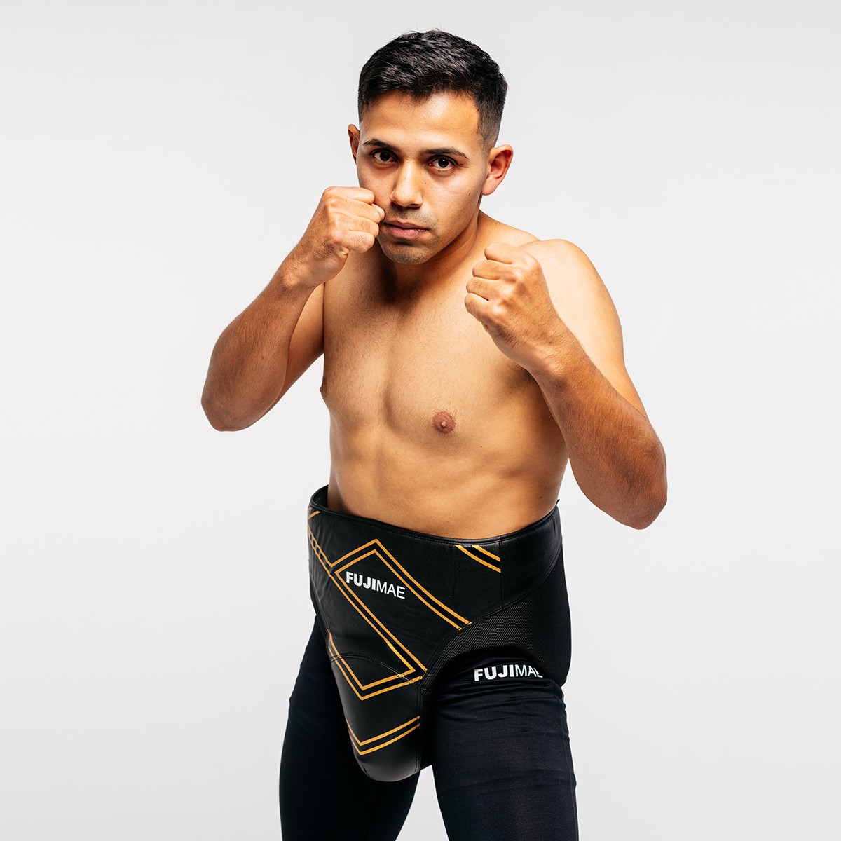 Farabi Sports coquilla Hombre Kick Boxing coquilla MMA Muay Thai Artes  Marciales Protector Testicular (XS, Black) : : Deportes y aire  libre